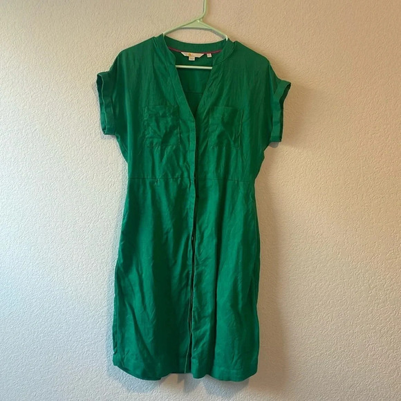 Boden Dresses & Skirts - Green Boden 100% linen button up dress size 4L